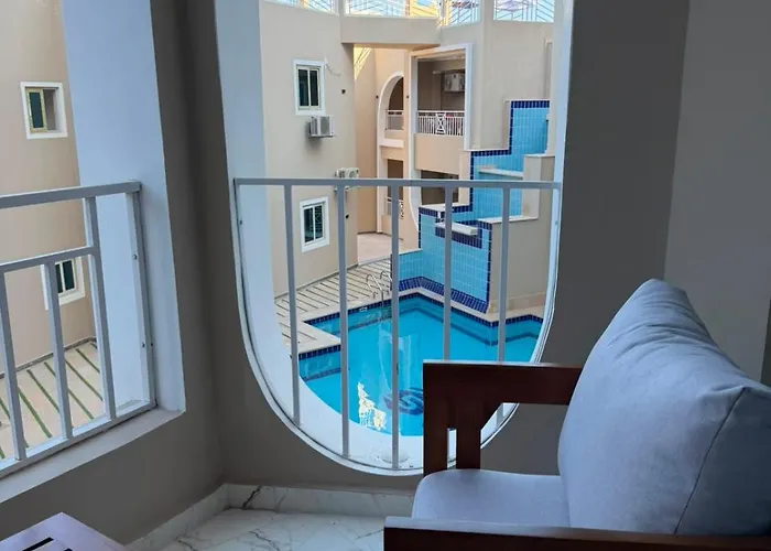 1-bedroom Pool View At Stone Heights Apartman *